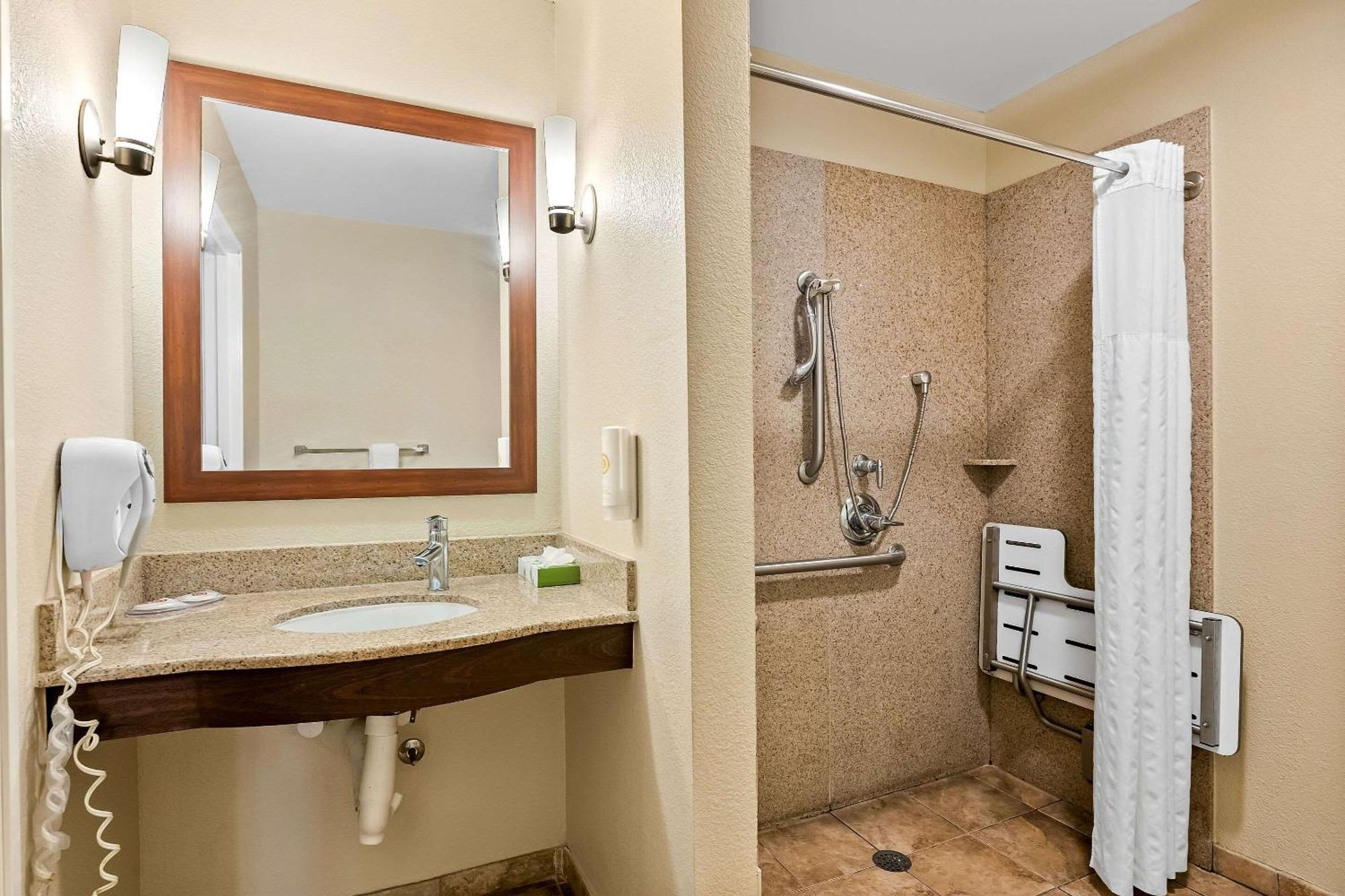 Comfort Suites Panama City Near Tyndall Afb Ngoại thất bức ảnh